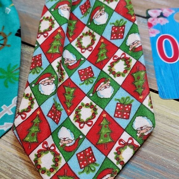 #5 Large 10.5" Pirates & Santa Christmas Dog Ties Handmade - Picture 3 of 4